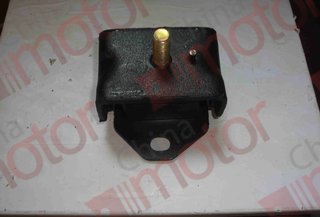 Подушка двигателя 4JB1 ISUZU NKR правая "Аналог" 8941720180,8971059200,8941556540