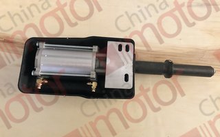 Цилиндр открывания двери задней (ZK6737D) в сб. со штоком (пневмоцилиндр)