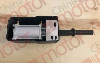 Цилиндр открывания двери передней (ZK6737D) в сб. со штоком (пневмоцилиндр)