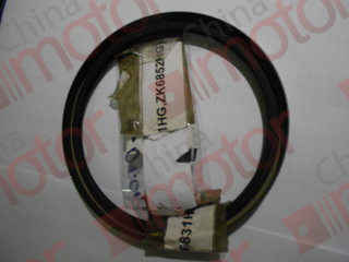 Сальник ступицы передней (ZK6831HE,6831HG,ZK6852HG,XML6796,6845J) {114.5x133x10}