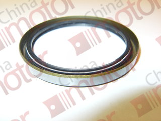 Сальник полуоси (ZK6129H) 24XZR222-00001 62x77x8