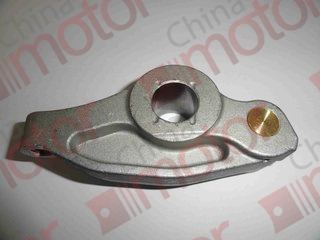 Коромысло клапана 4HK1/6HK1 ISUZU NQR75,90,NPR75,FSR (ВПУСКНОГО) "CM"