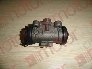 Цилиндр тормозной задний левый JMC 1032 3502110А (проходной)