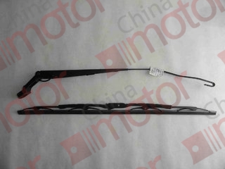 Рычаг стеклоочистителя FOTON 1049-А/С правый со щеткой (L600/540) 1В18052500014