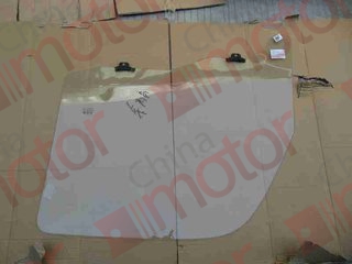 Стекло двери правое FOTON-1039,1049,1069 1В18061200067