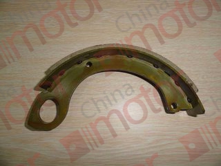 Колодка тормозная стояночного тормоза FOTON 1069 (35x101.6)