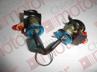 Личинка замка двери FOTON-1099 1В24961500091/92 комплект (L/R)