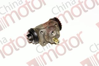 Цилиндр тормозной заднего левого колеса (задний) FOTON 1049А, 1041 (проходной)