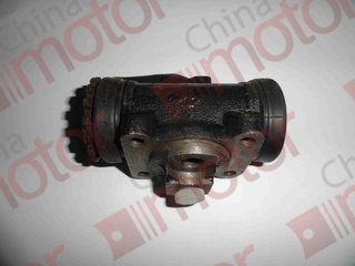 Цилиндр тормозной заднего левого колеса (задний) FOTON-1049C, JMC 1043 (проходной)