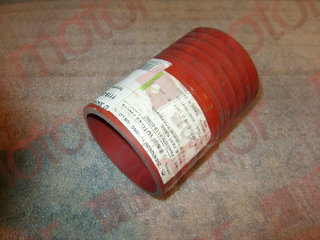 Патрубок D77x120 интеркулера выпускной YUTONG ZK6737D прямой, силикон