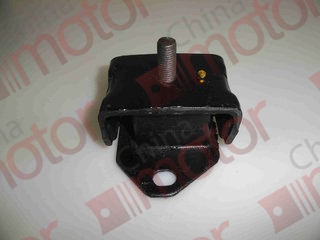 Подушка двигателя 4JB1 ISUZU NKR55 передняя правая "CM"