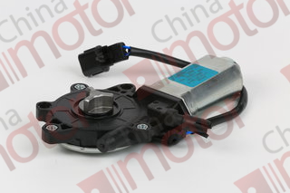 Мотор стеклоподъемника ISUZU FVR,EXZ F/T 200L,300L(96 - 00),CXH/CYH левой двери "ISUZU"