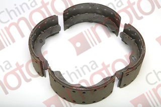 Колодки тормозные ISUZU NPR75,NQR71/75 (120мм) (к-т 4шт.) "ISUZU"