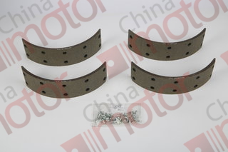 Накладки тормозные ISUZU NMR85/NLR85/NKR55 барабанных передних/задних (NLR85-задняя ось.) (комплект на ось,4шт) "ISUZU"