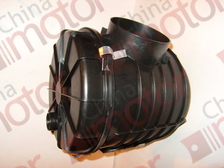 Корпус воздушного фильтра ISUZU NQR90,NPR75,NMR85 (ПЛАСТИКОВЫЙ) "CM"