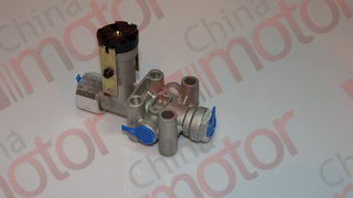 Кран уровня пола VOLVO FH + F  (4640060007) "VIE" (аналог "WABCO")