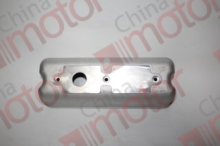 Крышка клапанная (под сапун) YC6108/YC6B125 YUCHAI  "Оригинал"