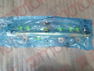 Рампа топливная (YC6J220-50) YUCHAI ("BOSCH" 0445226064)