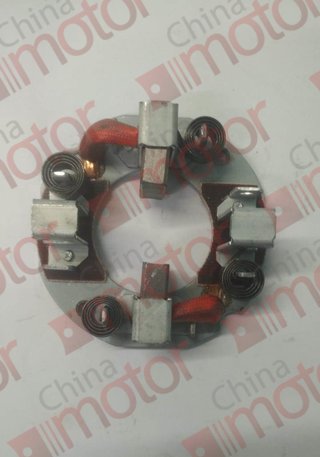 Щёткодержатель стартера А0011516701 МАЗ-206 "CM" od=77. id=42. wb=8. hb=25. bq=4