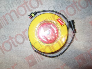 Кран аварийного открывания дверей XMQ6127, XMQ6129 (круглый,2-фишки, воздух с одной стороны) D=111mm (82x56 по центрам отв. крепления) "Аналог"