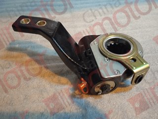 Рычаг регулировочный тормозного вала LOTOS 105 CNG задний правый (Трещотка) "Оригинал" Z14xd40 h125/163