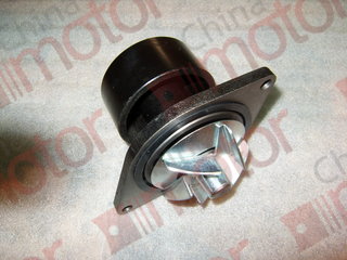 Насос водяной (4BT,6BT,Komatsu 4D102,6D102), 4935793,1307-00045 "Аналог" (5 лопастей)