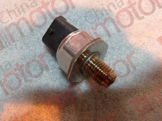 Датчик давления топлива в рампе (ISF3.8,ISBe) E-4 V=3.8,3.9,5.9 ПАЗ,Валдай,Foton, 45PP3-5 "Аналог" (M12) (3-pin. овальный разъем)