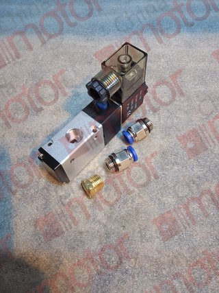 Клапан (пневмораспределитель) открывания двери XML6126JR, XML6127JR "СМ" 3V210-08 DC24V