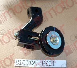 Натяжитель ремня кондиционера QINGLING QL1110AN, ISUZU NPR75,NQR90,FSR (в сборе) 8971611981