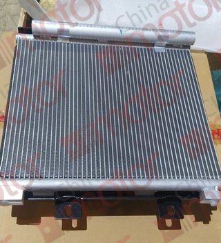 Радиатор кондиционера QINGLING QL1080AK в сборе с вентилятором 12V 8105K600-040 соты: 330x380