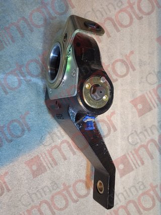 Рычаг регулировочный тормозного вала XML6126JR,XML6127CN левый (Трещотка) d40x14z L160