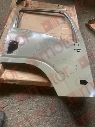 Дверь кабины правая ISUZU NPR75/NMR85/NQR90 2011-"CM" (ВМЯТИНЫ) "УЦЕНКА"