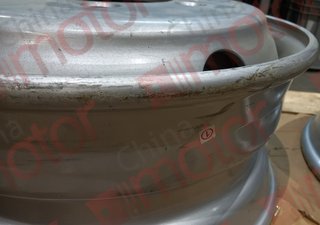 Диск колесный 7.50x19.5 6 отв. (ZK6737D) "YUTONG" "УЦЕНКА" (потертости, царапины)